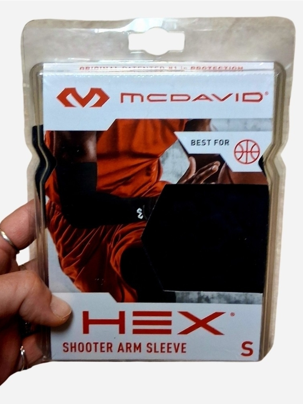 McDavid HEX Shooter Arm Sleeve in Black